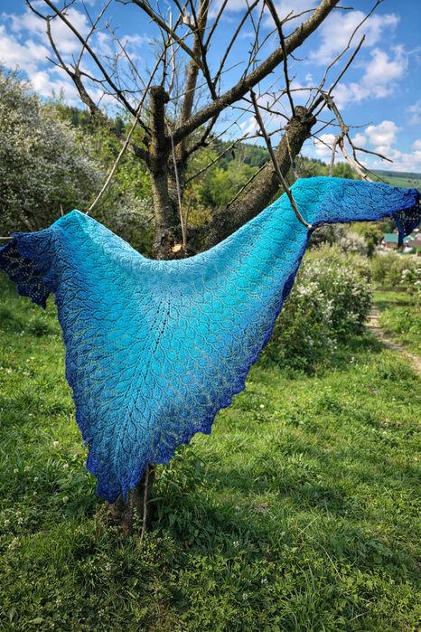 Rezerwacja Chusta ręcznie robiona na szydełku handmade