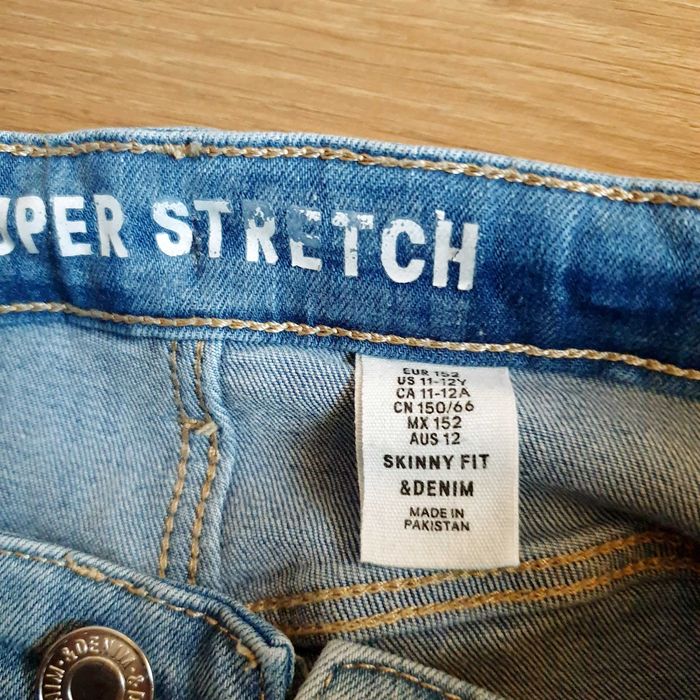 2 pary spodni - jeans- rozm. 152 - H&M i Amercanos