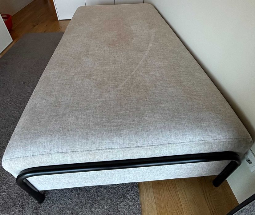 Vendo SOFÁ CAMA NOVO muito Prático flexível e Ajustável ao dia a dia