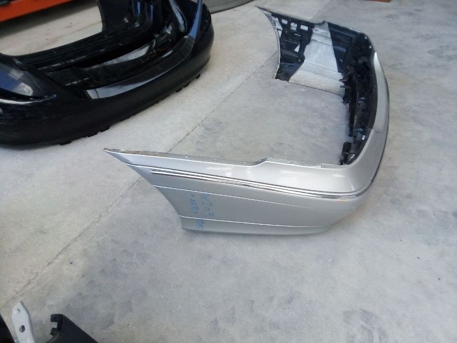 Para choques Traseiro Mercedes  W203 C220 2001 Carro