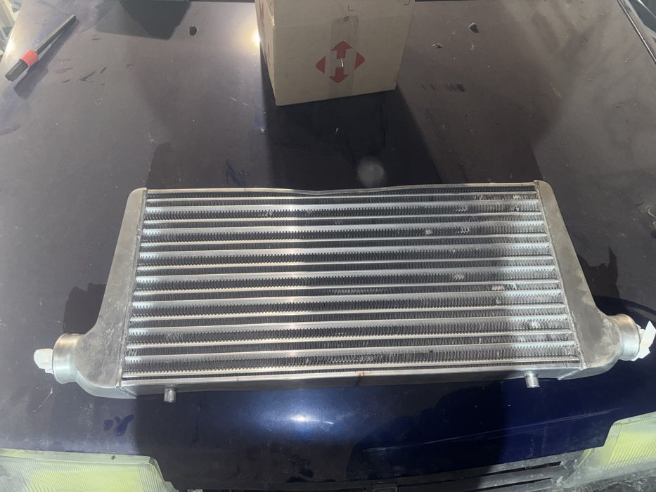 Продам інтеркулер та силіконові патрубки