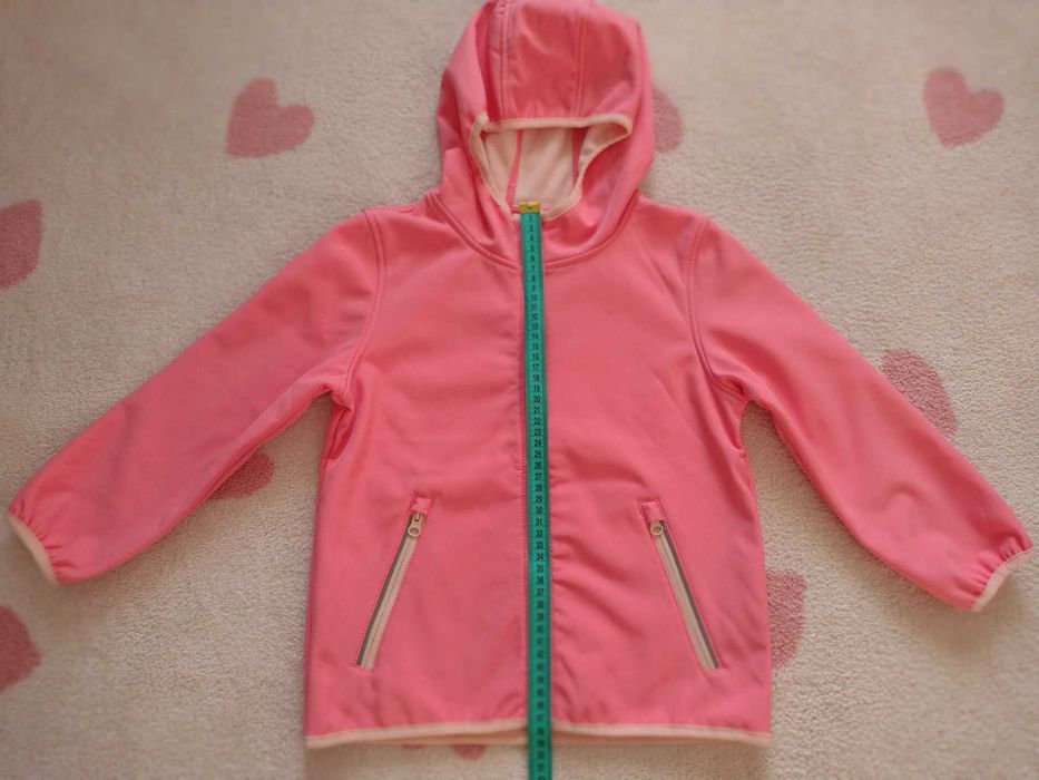Kurtka Softshell rozmiar 122 nowa