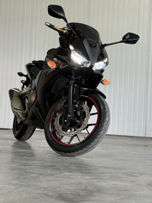 Honda CBR400R ABS 2016 рік Тільки з Японії Без пробігу по Укр