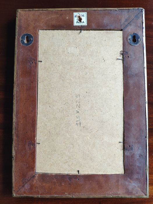 Moldura com espelho: Medidas: 30X2164551347000705122