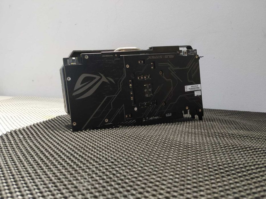 Asus Rog GTX 1660super Strix 6GB