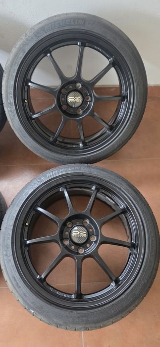 Oz alleggerita 18 5x112 Originais 225/40