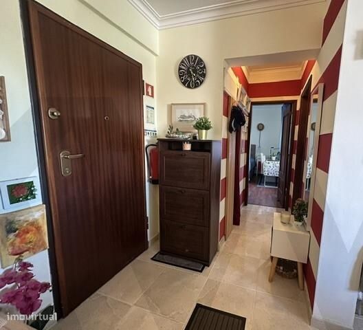 T1 com Varanda na Ericeira / Excelente Localização