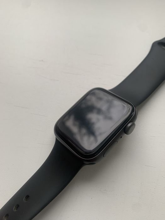 Apple Watch Series 6 GPS 44mm Space Gray