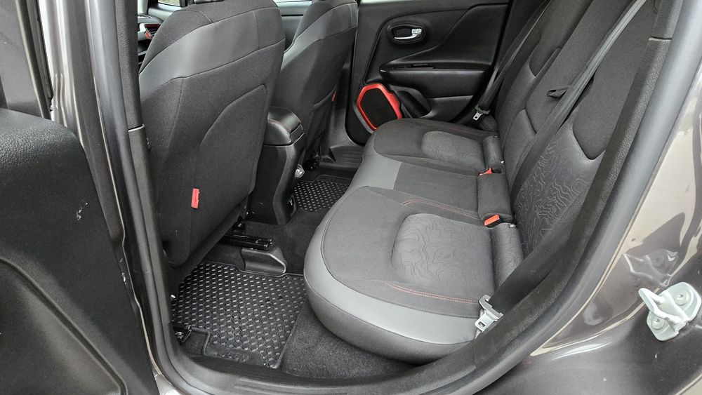 Продається  Jeep Renegade Trailhawk