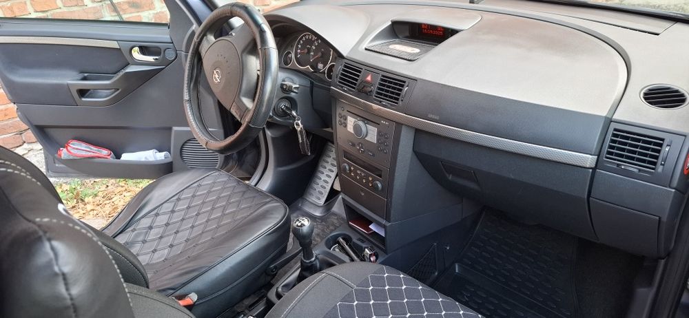 Опель  Мерива А 2008год.