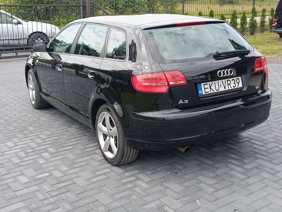 Audi A3 sportback 1.6mpi benz bdb. stan