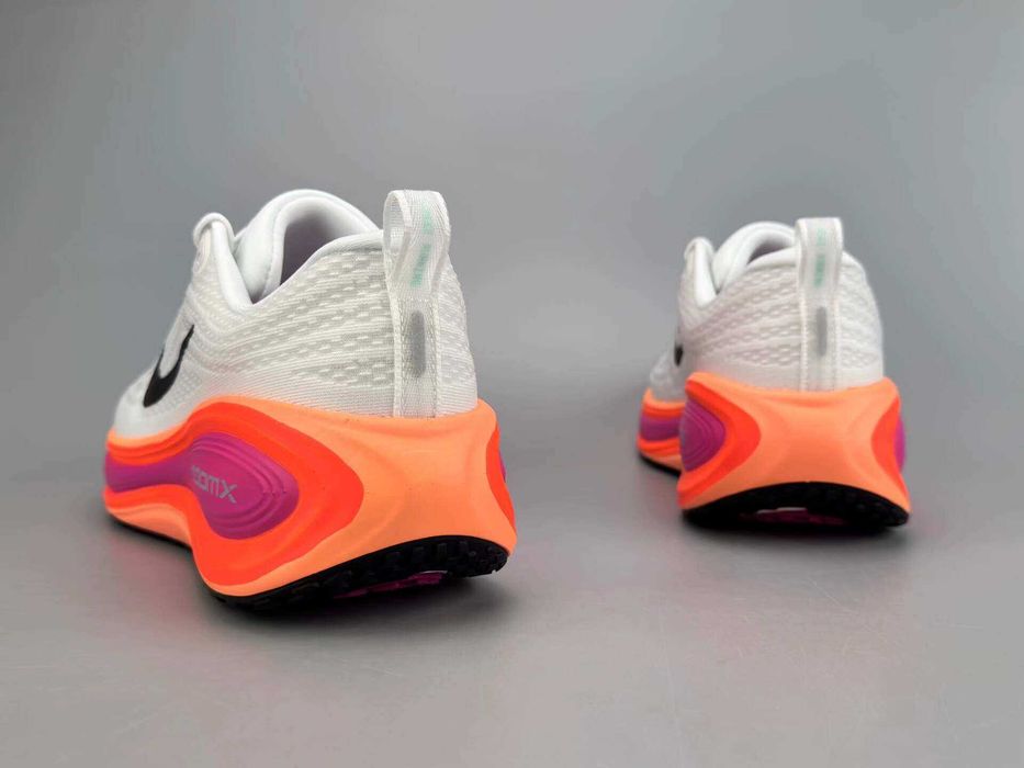 Nike Vomero Plus R.37