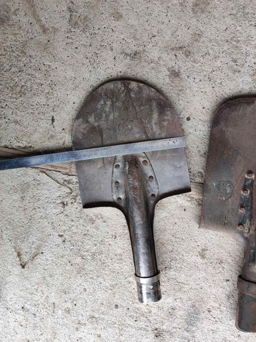 Продам штикові лопати