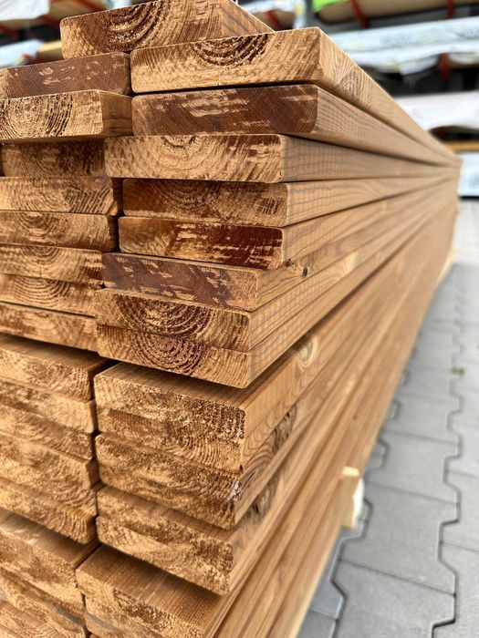 Thermo Sosna Deska Okapowa Ruchome żaluzje