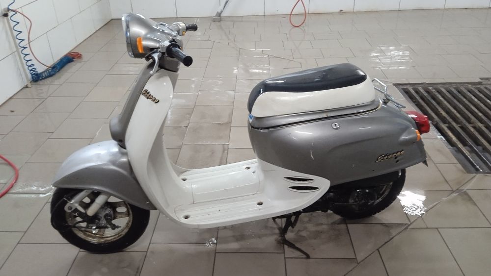 Продам японский скутер Хонда джорно (под ретро стиль)