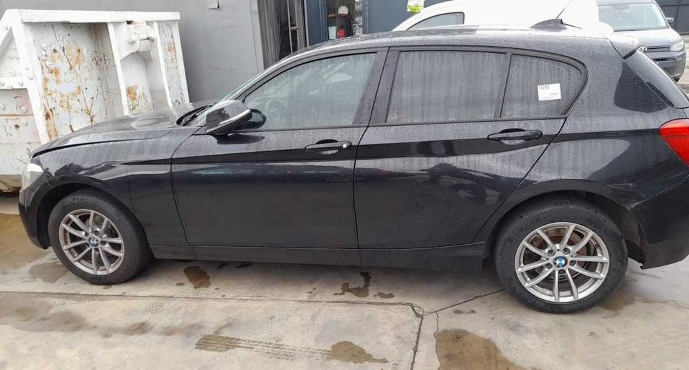 BMW Série I 2012 para PEÇAS