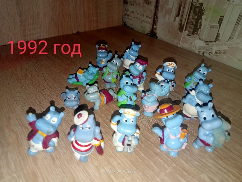 Ferrero Киндеры бегемотики, лягушки, слоники, пингвины, гномы из 90-х