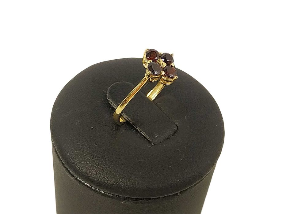 Złoty pierścionek SYNT. GRANAT 585 1,55G R.15