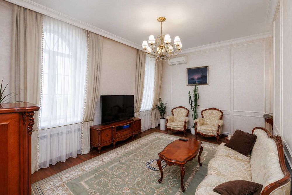 Продаж 3х кімнатної квартири Поділ ЖК Воздвиженка Кожум'яцька - Вид 2