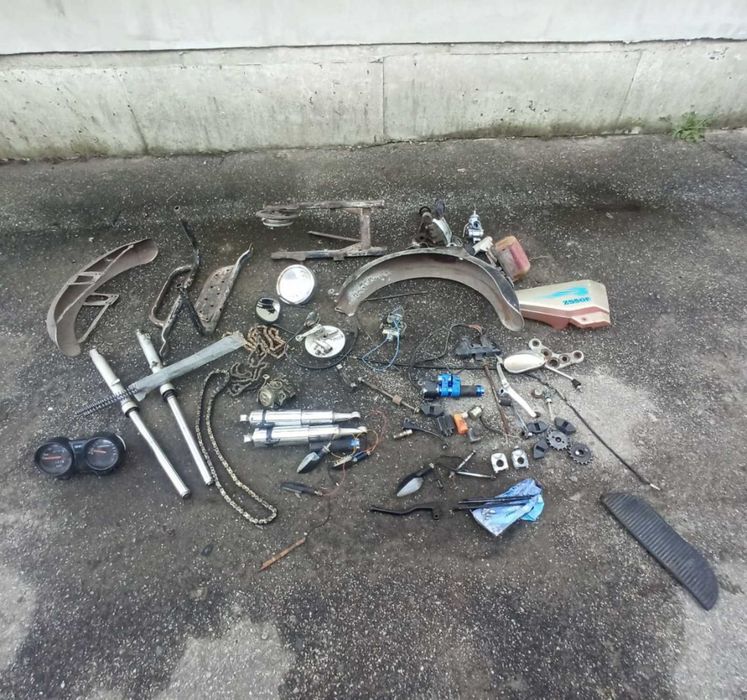 продам запчасти на альфу