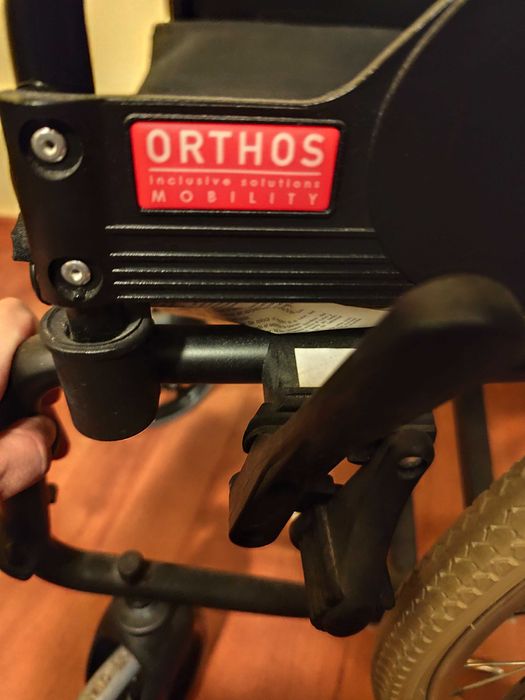 cadeira de rodas Orthos
