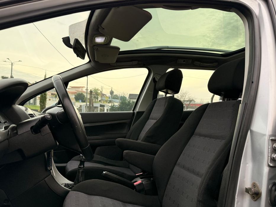 Peugeot 307 SW - 7 lugares