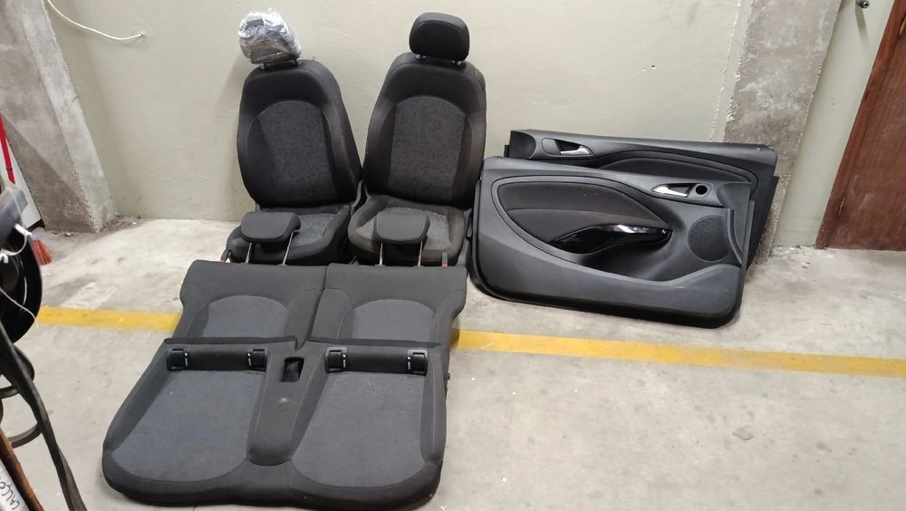 Conjunto de bancos OPEL Adam (M13)
