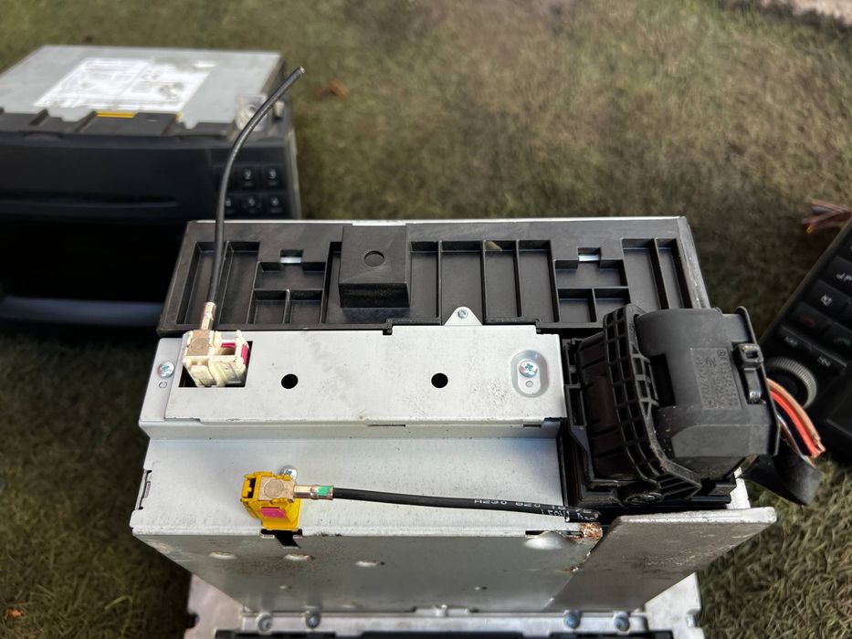 Магнітола Мерседес Спрінтер 906 Віто 639. Магнітофон A1699002000