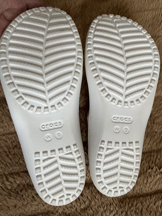 Klapki Crocs W 9 wkladka ok.26 cm.
