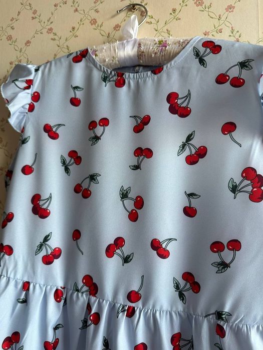 Голуба сукня дитяча