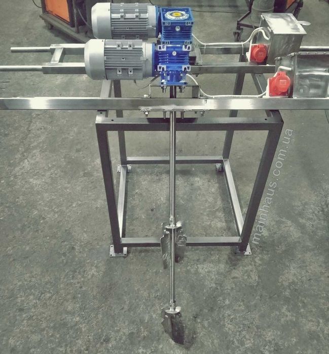 Лопастний міксер для єврокуба. Змішувач лопатковий.