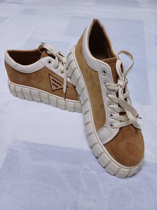 Ботинки кеды из нубука и кожи