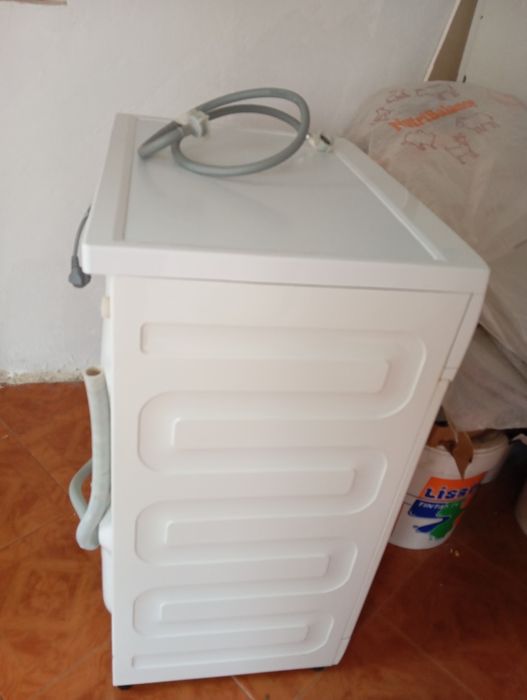 Máquina de lavar roupa beko