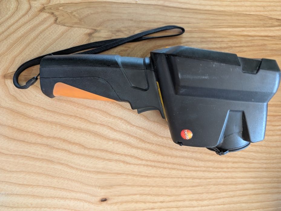 Kamera termowizyjna Testo 872