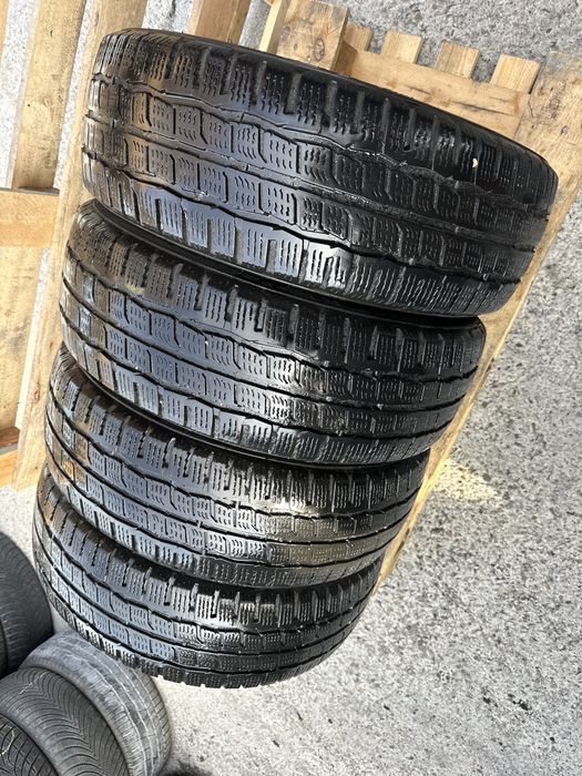 Шини 23 рік 215/65 R16c Kumho резина комплект