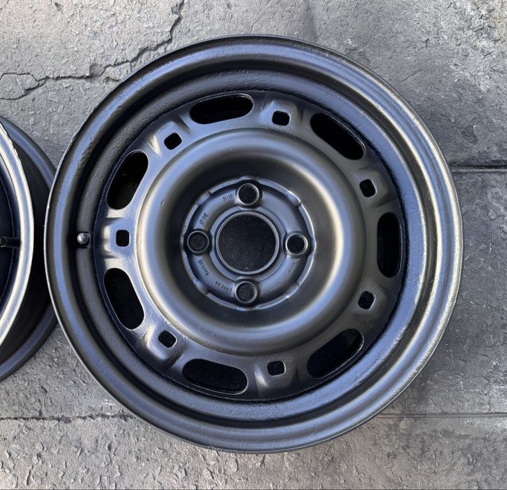 Диски r14 4x100 ET-38 Volkswagen/Chevrolet/Opel/Chery/VW/Hyundai/KIA/Daewoo/Aveo/Lanos/Sens/Honda/Suzuki/Mitsubishi/Volvo/Astra/Amulet/Toyota/B3/Golf