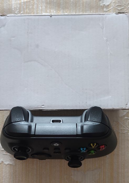 Геймпад Microsoft Xbox Wireless Controller