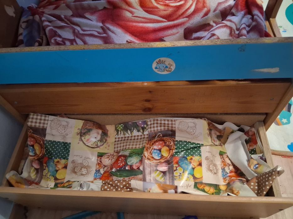 Duże solidne lozko piętrowe prawdziwe drewno szuflady