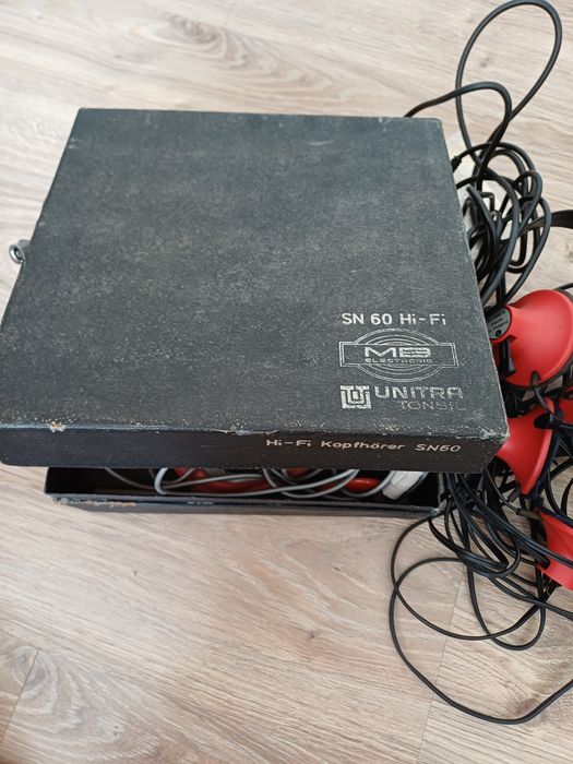 Zestawy słuchawkowe Unitra Tonsil SN-50