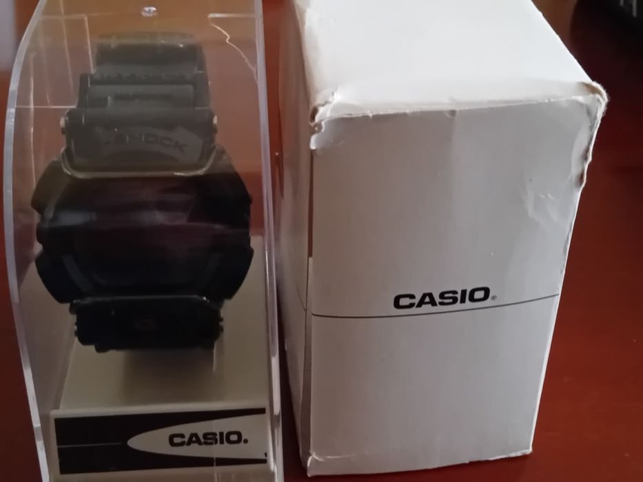 Relógio Gshock. Praticamente novo.