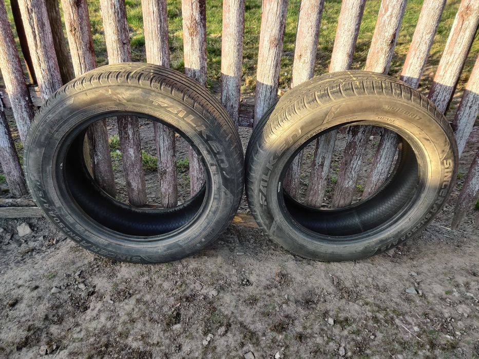 Резина літня  Falken 215*60*17
