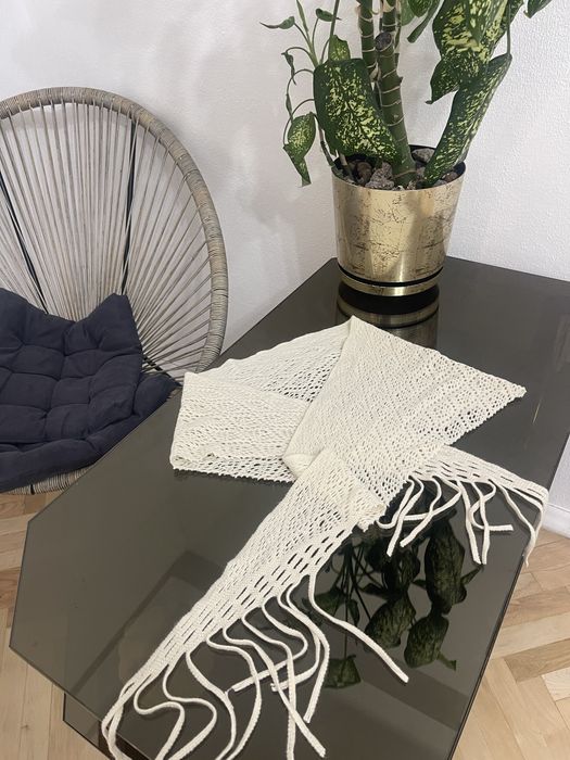 Хустка накидка шарф з бахромой шаль платок ремінь