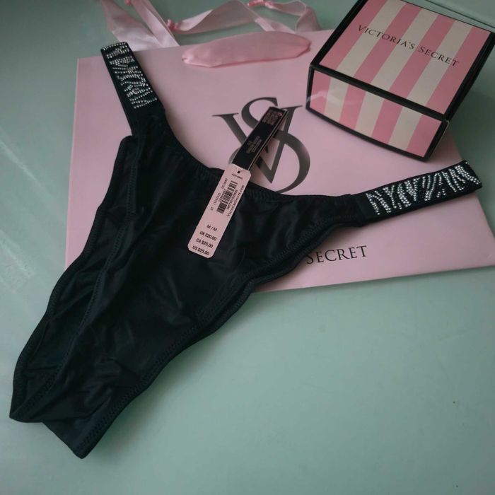 Majtki Victoria’s Secret rozmiar M i pudełko