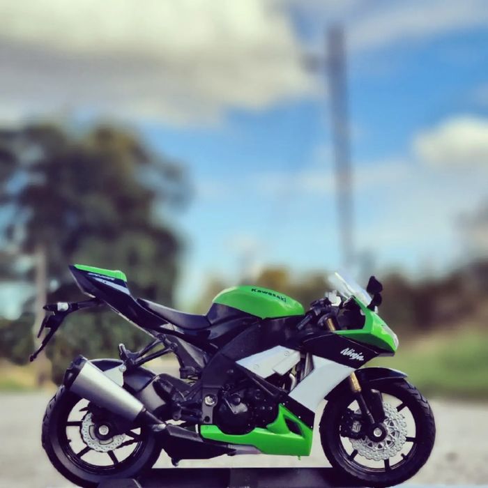 Sprzedam modele motocykli