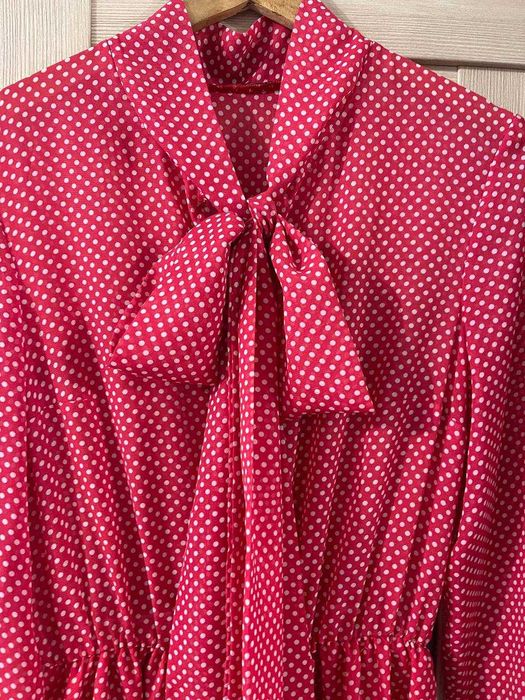 Шикарна сукня бренду Tess Dress