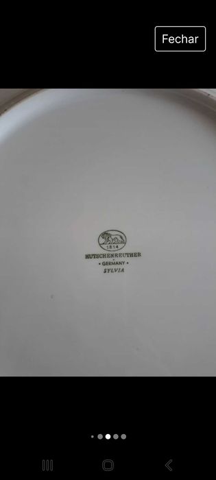 Prato muito antigo em porcelana pintada