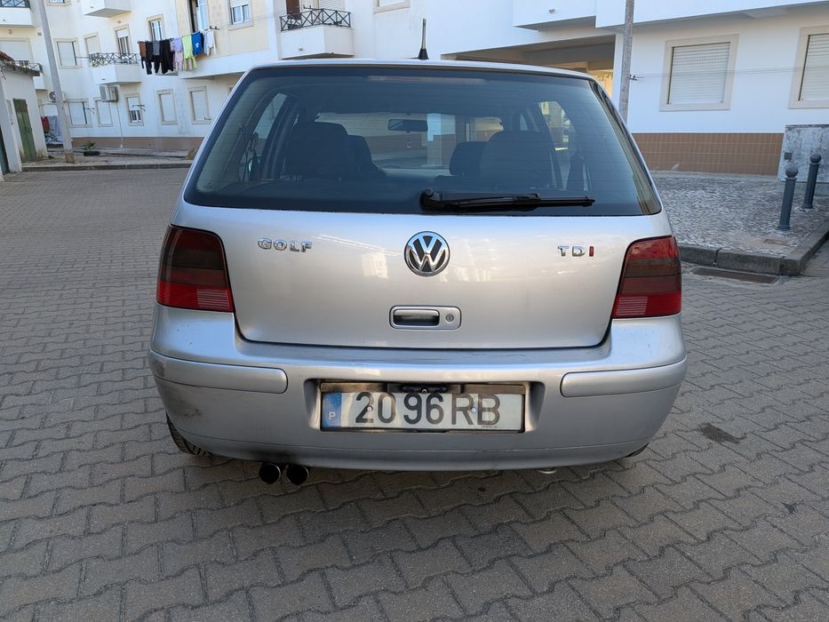 VW Golf 1.9 TDI 25 anos  Confortline 110 CV  01