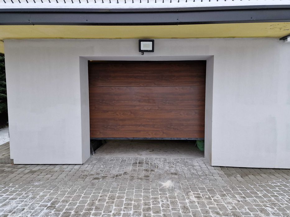 Brama garażowa segmentowa ocieplana antracyt 3000x2500