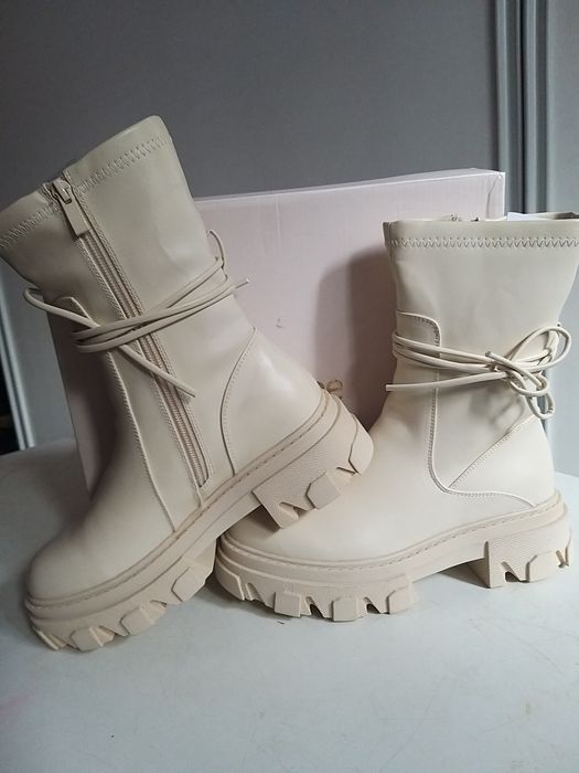 Botki deezee r36