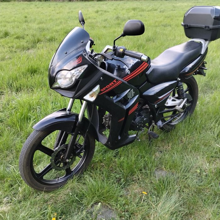 Skuter Junak poj 50cc cylinder 70cc